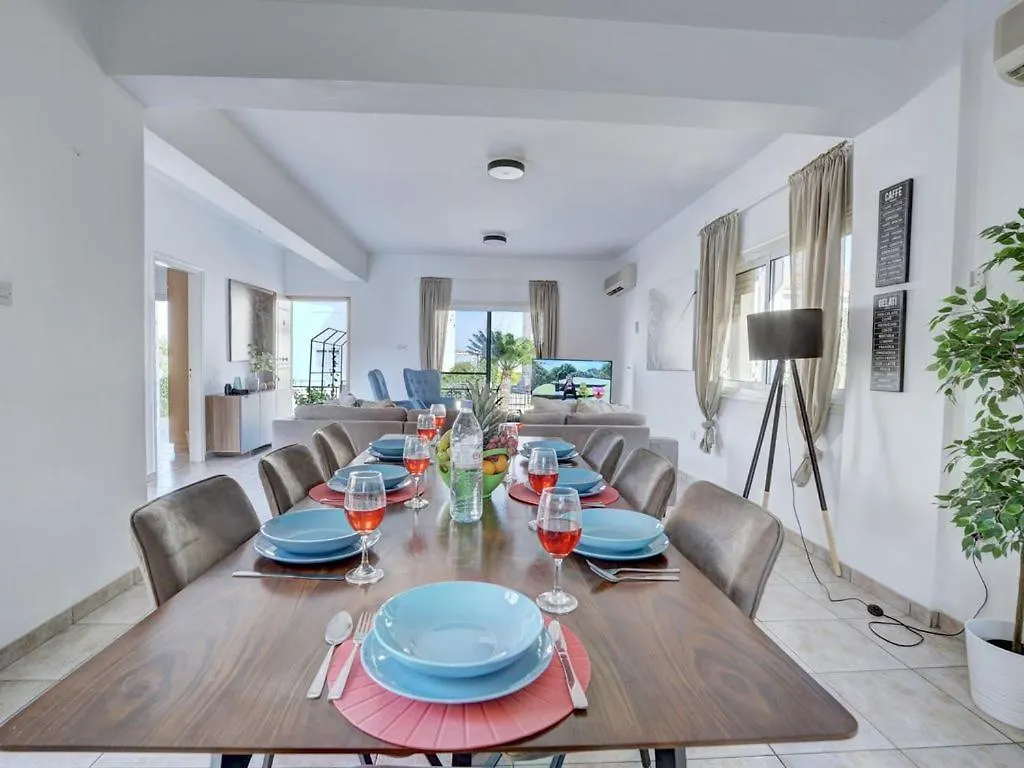 Villa Jaidyn Aq Jv8